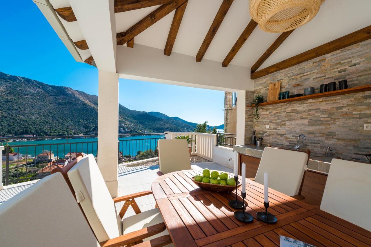 Nila - Private Pool And Sea View *