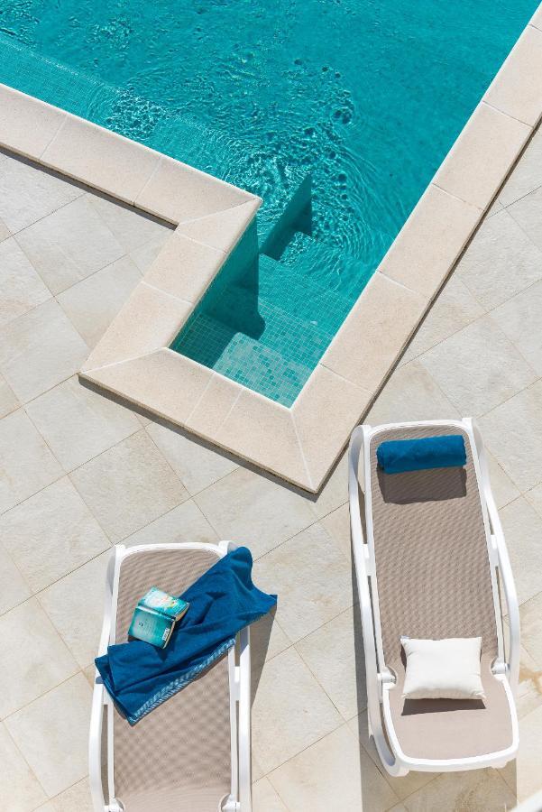 Nila - Private Pool And Sea View *